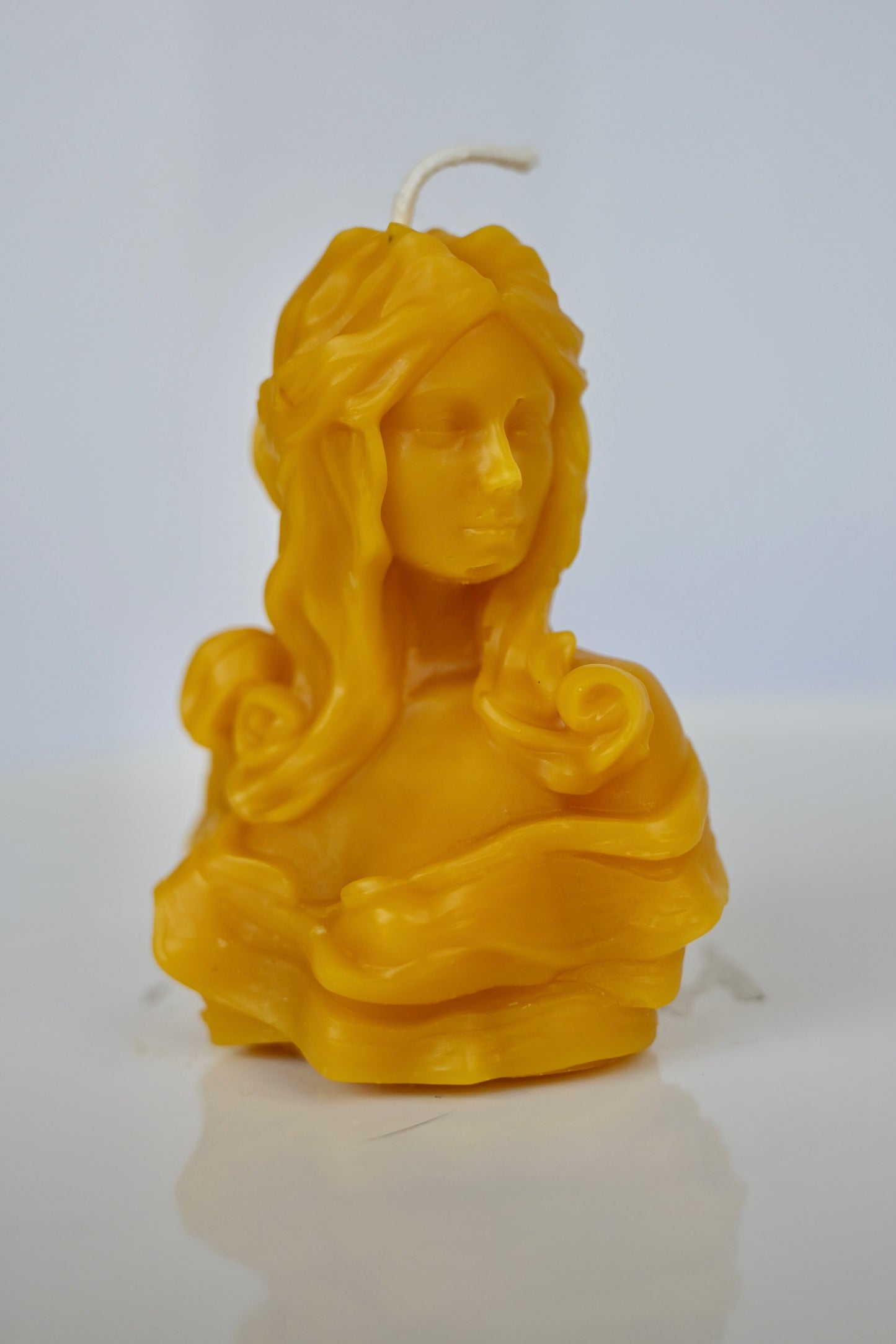 Golden Muse Beeswax Candle