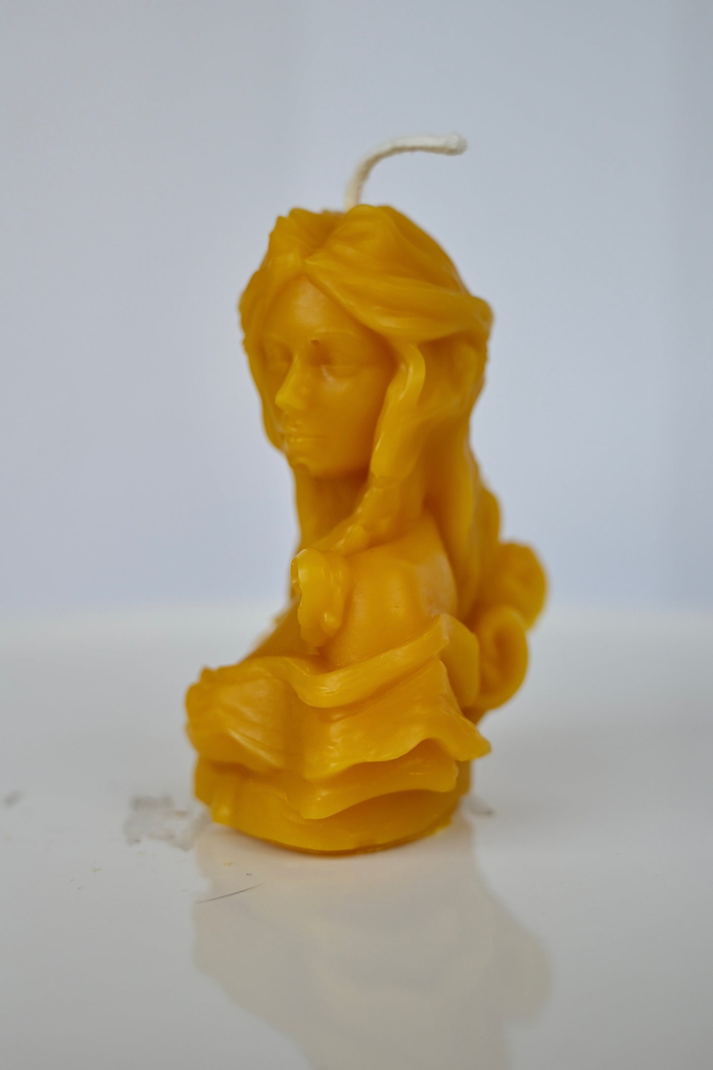 Golden Muse Beeswax Candle